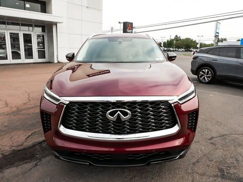 Used 2024 INFINITI QX60 Luxe AWD/4WD image 2