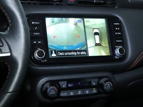 Certified 2023 Nissan Kicks SR w/ SR Premium Package FWD image 30