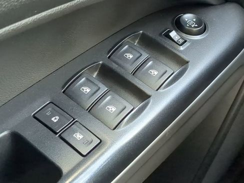 Used 2019 Chevrolet Colorado LT w/ Redline Special Edition image 23