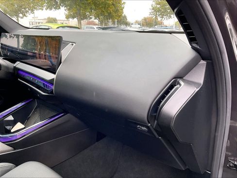 Used 2025 BMW X3 xDrive30i w/ Convenience Package image 17