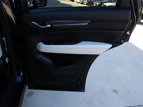 Used 2023 MAZDA CX-5 AWD 2.5 S w/ Premium Package image 31