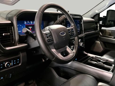 Used 2025 Ford F250 Lariat w/ Lariat Ultimate Package AWD/4WD image 18