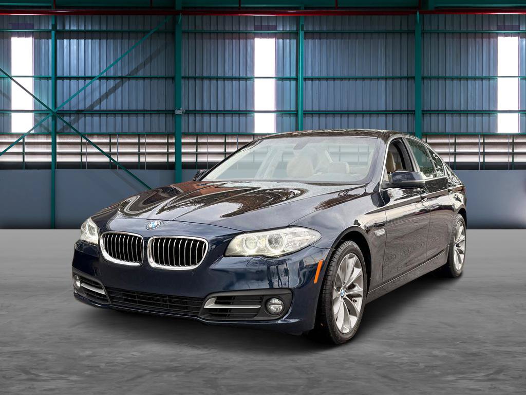 Used 2016 BMW 528i xDrive Sedan AWD/4WD image 1