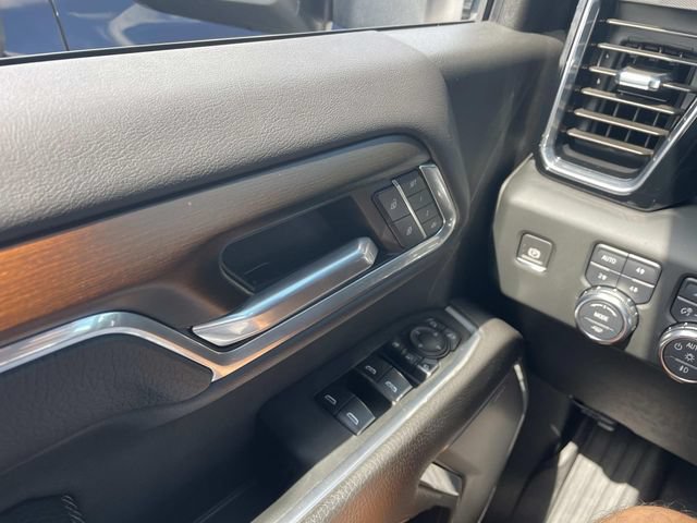 Used 2024 GMC Sierra 2500 Denali w/ Denali Reserve Package AWD/4WD image 33