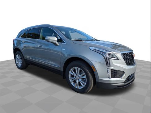 New 2026 Cadillac XT5 Luxury w/ LPO, Floor Liner Package image 2