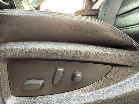 Used 2017 GMC Sierra 2500 Denali w/ Duramax Plus Package image 23