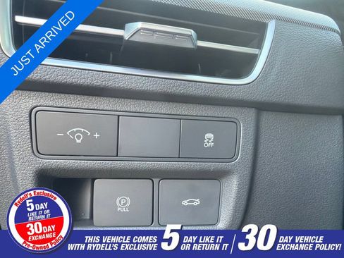 Used 2025 Hyundai Sonata SEL FWD image 15