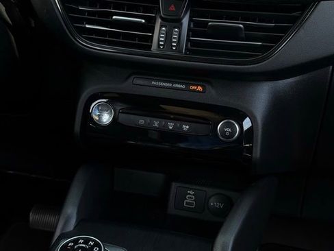 Used 2025 Ford Escape ST-Line w/ Equipment Group 301A FWD image 26