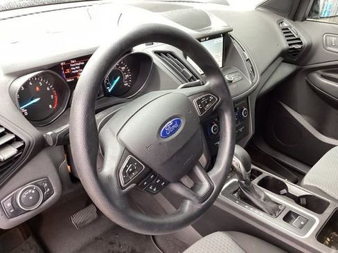 Used 2019 Ford Escape SE image 27