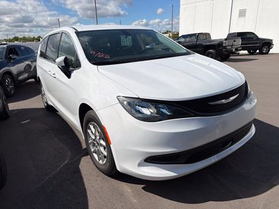 Used 2022 Chrysler Voyager LX