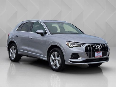 Used 2022 Audi Q3 2.0T Premium Plus w/ Premium Plus Package image 8