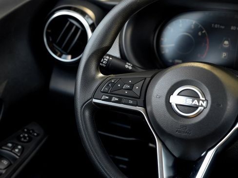 Used 2024 Nissan Kicks SV image 26