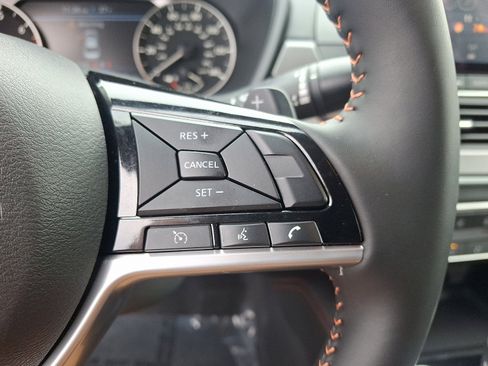 Certified 2025 Nissan Altima 2.5 SR image 21