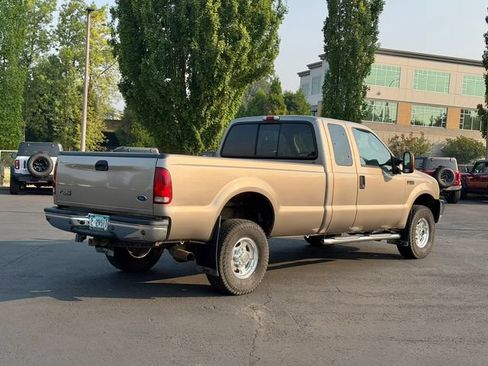 Used 2004 Ford F350 4x4 SuperCab Super Duty image 3