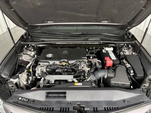 Used 2020 Toyota Camry XSE image 28