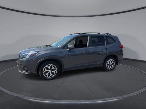 Certified 2023 Subaru Forester Premium AWD/4WD image 4