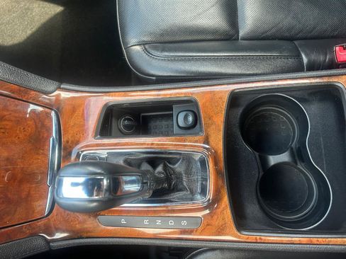 Used 2014 Lincoln MKS AWD w/ Equipment Group 201A image 22