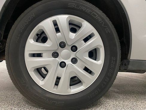 Used 2016 Dodge Grand Caravan American Value Package image 21