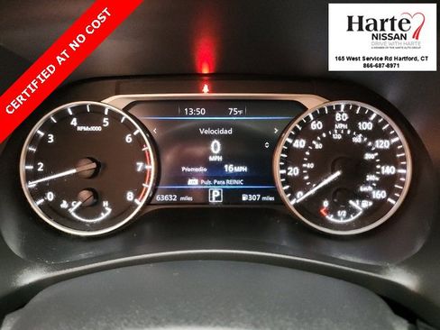 Used 2021 Nissan Sentra SV w/ SV Premium Package image 18