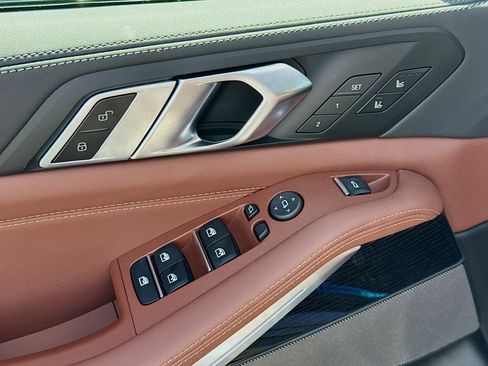 New 2026 BMW X5 xDrive50e image 24