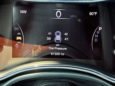 Used 2020 Jeep Grand Cherokee Summit AWD/4WD image 10