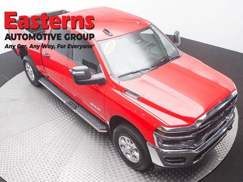Used 2026 RAM 2500 Big Horn AWD/4WD image 3