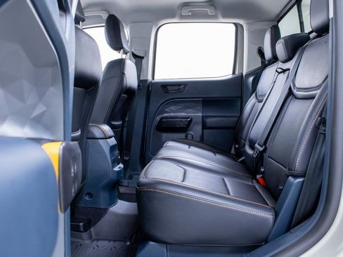 Used 2025 Ford Maverick Tremor image 11