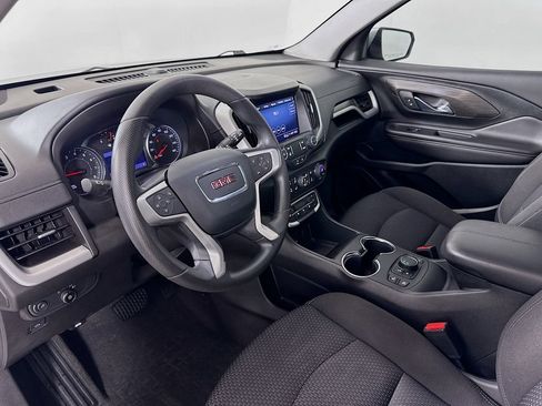 Used 2022 GMC Terrain SLE w/ Driver Convenience Package FWD image 9