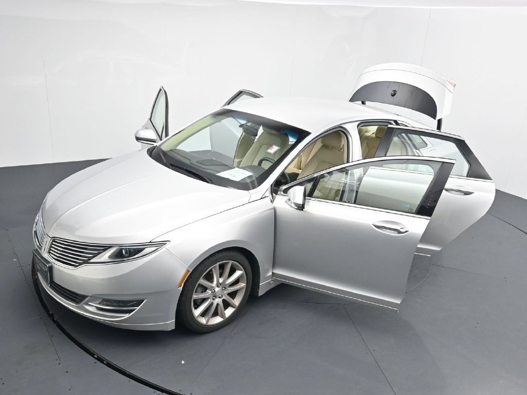 Used 2014 Lincoln MKZ w/ Equipment Group 101A Select FWD image 26