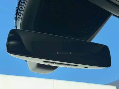 Certified 2021 Mercedes-Benz GLE 350 w/ Premium Package image 19