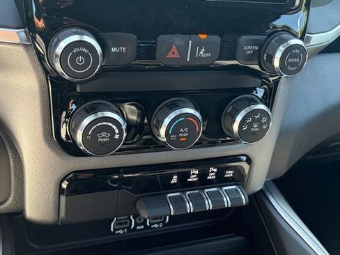 New 2026 RAM 1500 Express AWD/4WD image 20