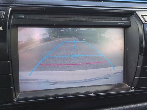 Used 2014 Toyota Corolla S FWD image 18