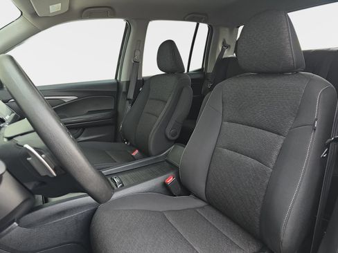 Certified 2023 Honda Ridgeline Sport image 18