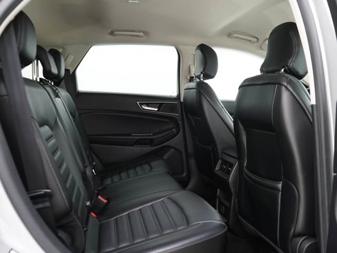 Used 2015 Ford Edge SEL w/ Equipment Group 201A AWD/4WD image 13