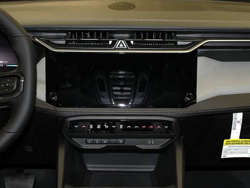 New 2026 Jeep Cherokee Limited AWD/4WD image 14