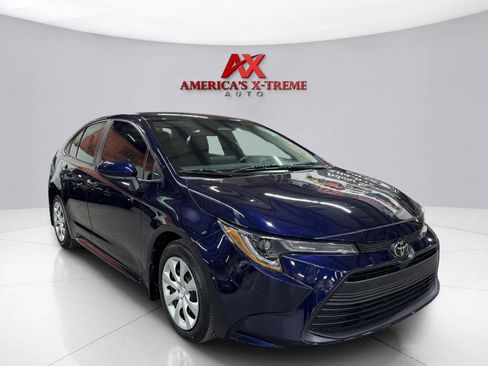 Used 2023 Toyota Corolla LE w/ Carpet Mat Package (TMS) FWD image 9