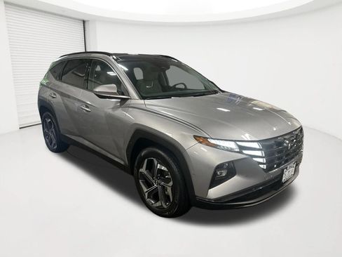 Certified 2024 Hyundai Tucson Limited AWD/4WD image 3