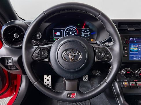New 2025 Toyota GR86 Premium image 12