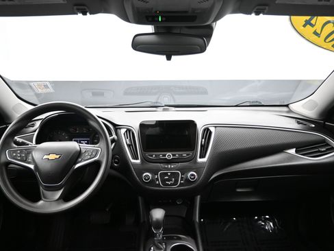 Used 2024 Chevrolet Malibu LS FWD image 20