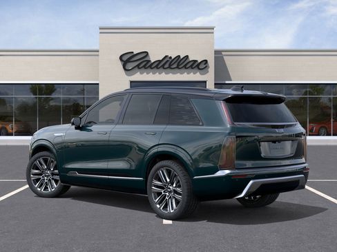 New 2026 Cadillac Vistiq Platinum w/ LPO, Floor Liner Package image 3