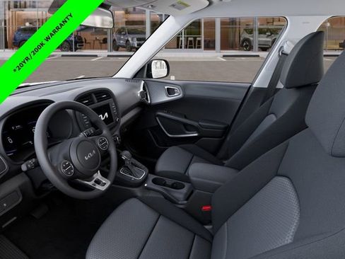 New 2025 Kia Soul LX w/ LX Technology Package image 17