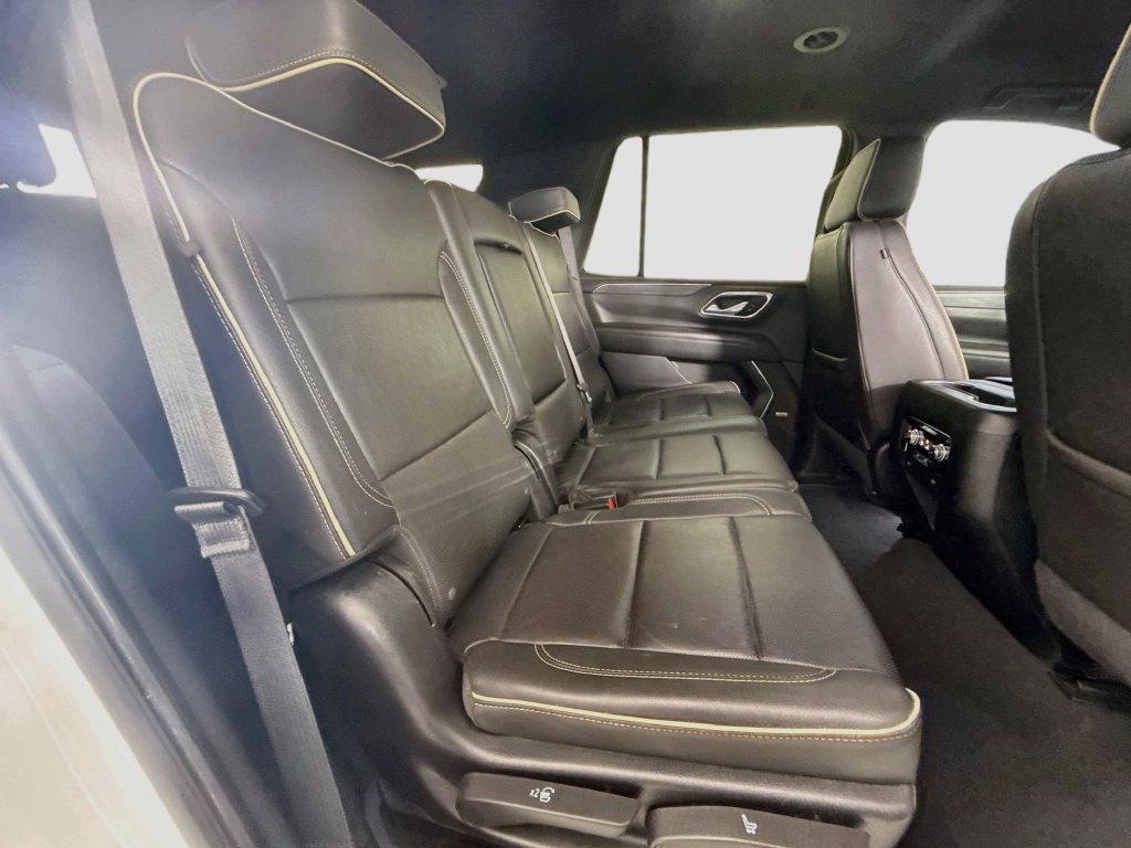 Used 2024 GMC Yukon SLT RWD image 26