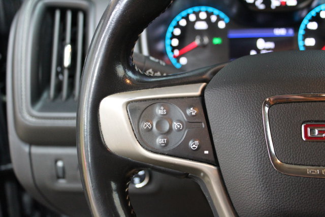 Used 2022 GMC Canyon Denali w/ Denali Black Edition Package AWD/4WD image 16