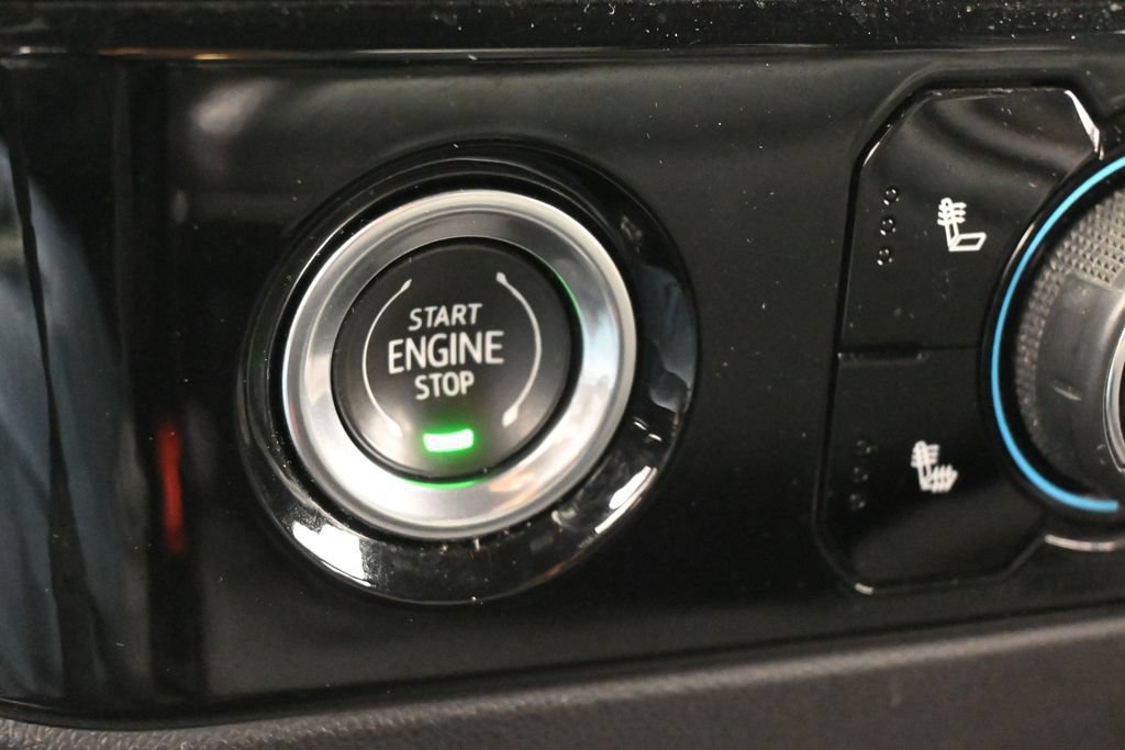 Used 2023 Chevrolet Silverado 1500 LT RWD image 24