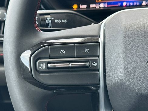 New 2025 Chevrolet Colorado Z71 w/ Midnight Edition image 26