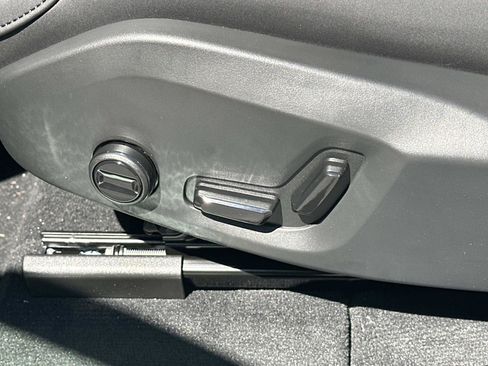 New 2026 Volvo XC60 T8 Plus w/ Climate Package image 14