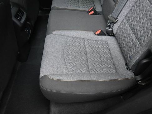 Used 2024 Chevrolet Equinox LT image 21