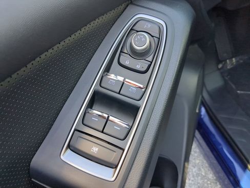 Used 2026 Subaru Ascent Touring image 18