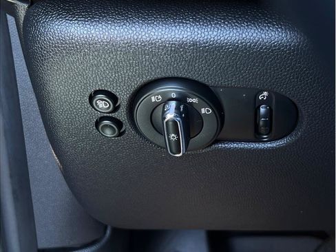 Used 2023 MINI Cooper SE FWD image 17