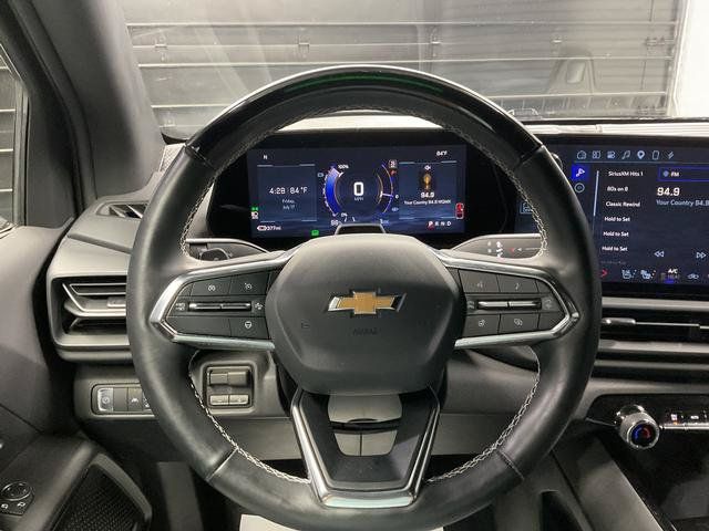 Used 2025 Chevrolet Silverado EV LT w/ LT Premium Package AWD/4WD image 16